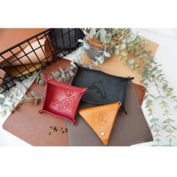 Silhouette Leather Carving Knife