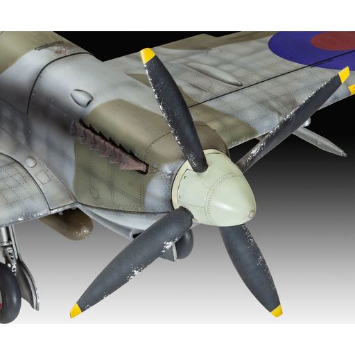 Revell Spitfire Mk.IXC - 1 kom