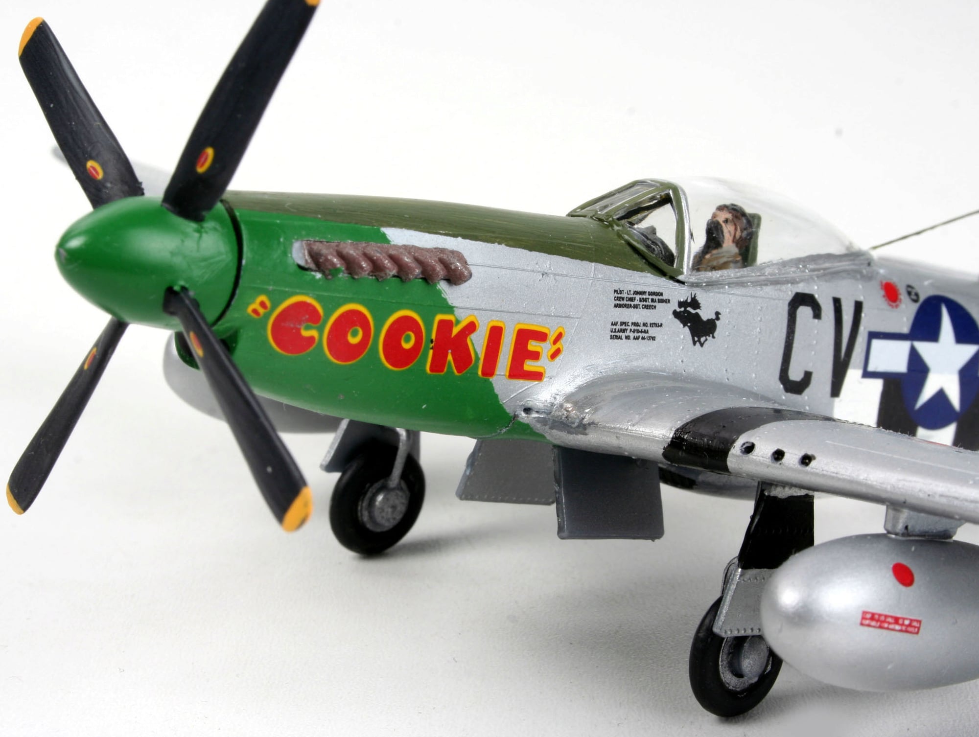 Revell P-51D Mustang - 1:72