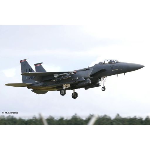 Revell Modelová sada F-15E STRIKE EAGLE & b - 1 ks