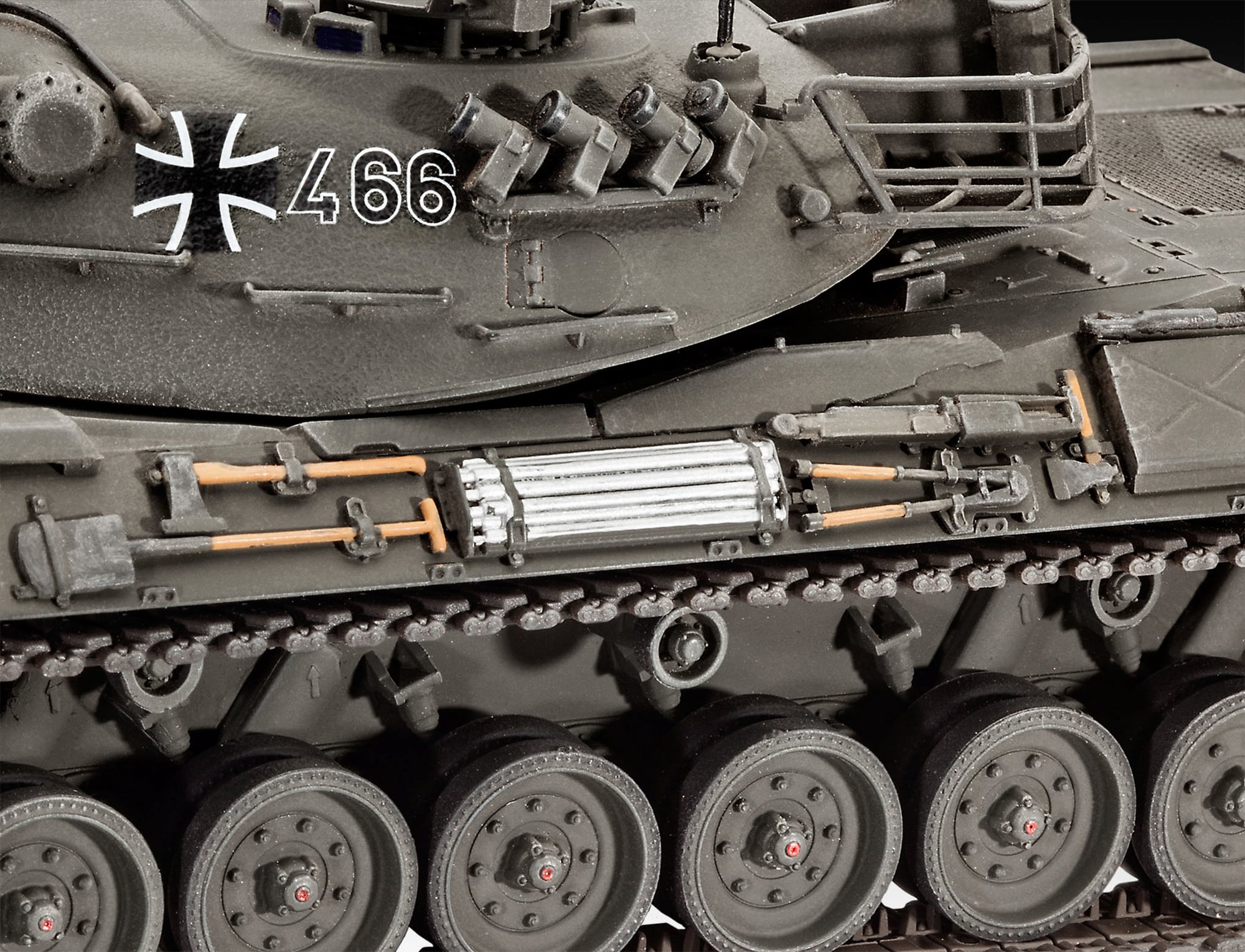 Revell Leopard 1 - 1 ks