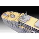 Revell Queen Mary 2 - 1:400