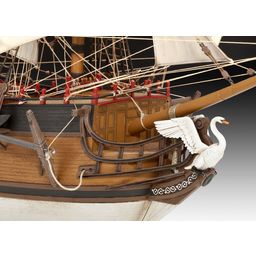 Revell Pirate Ship - 1 k.