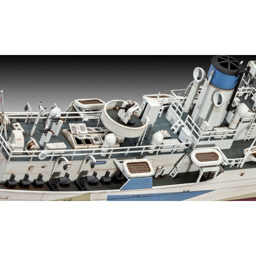 Revell HMCS SNOWBERRY - 1 ks