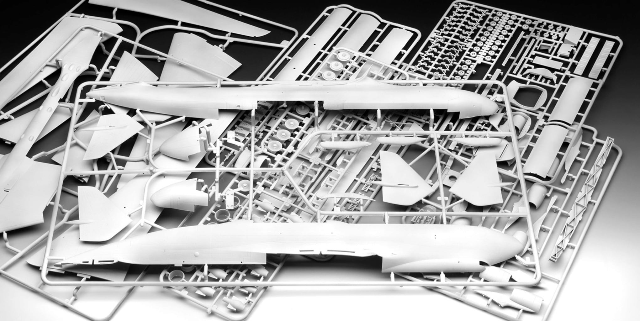 Revell Antonov AN-225 Mrija - 203 pieces