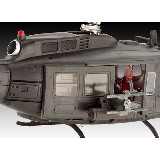 Revell Bell UH-1H Gunship - 1 Pç.