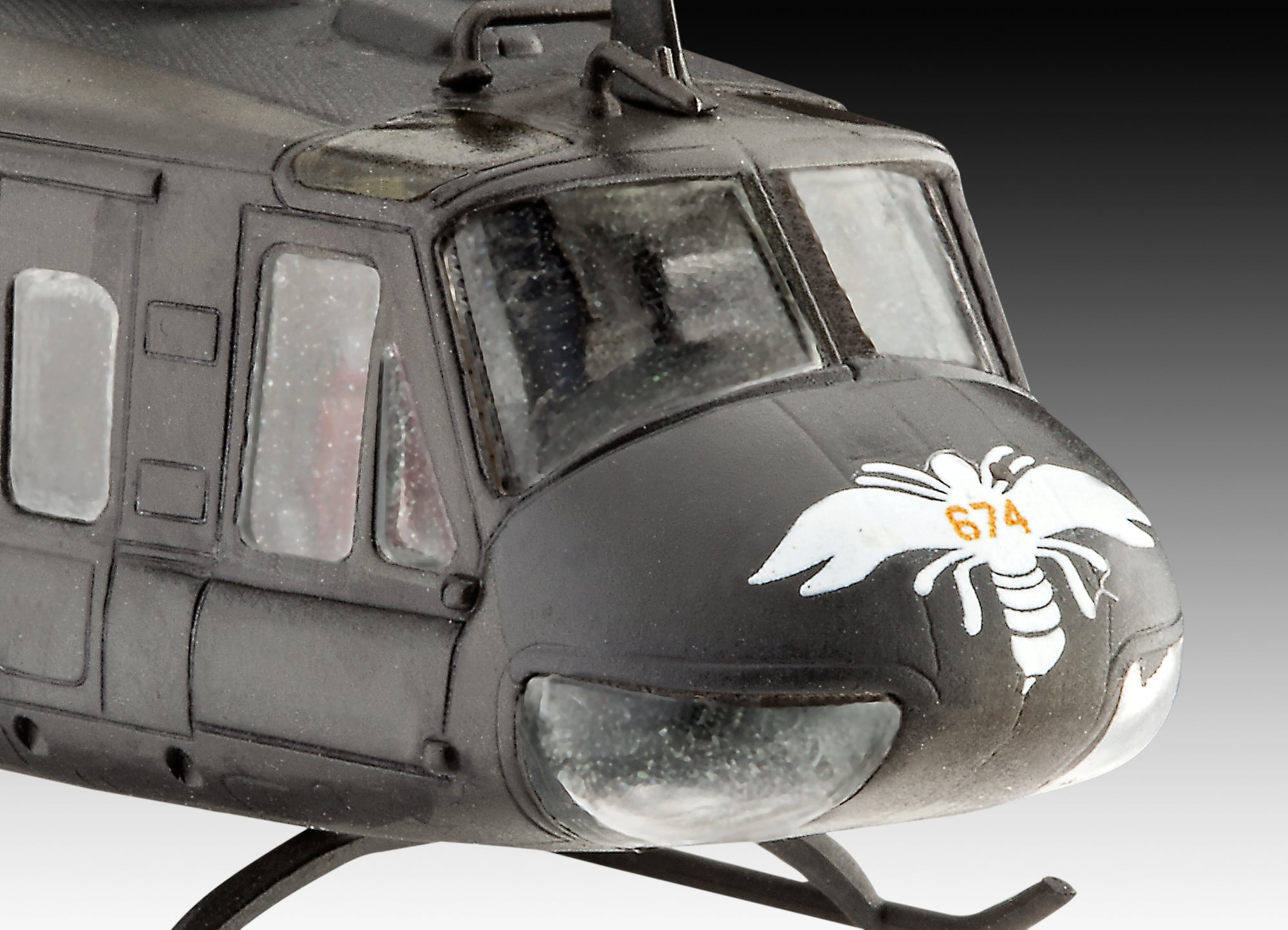 Revell Bell UH-1H Gunship - 1 pcs