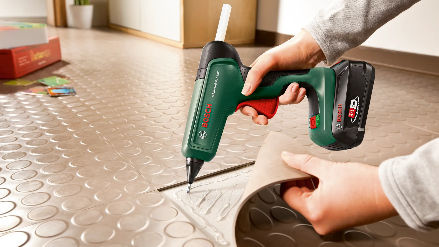 Bosch AdvancedGlue 18V