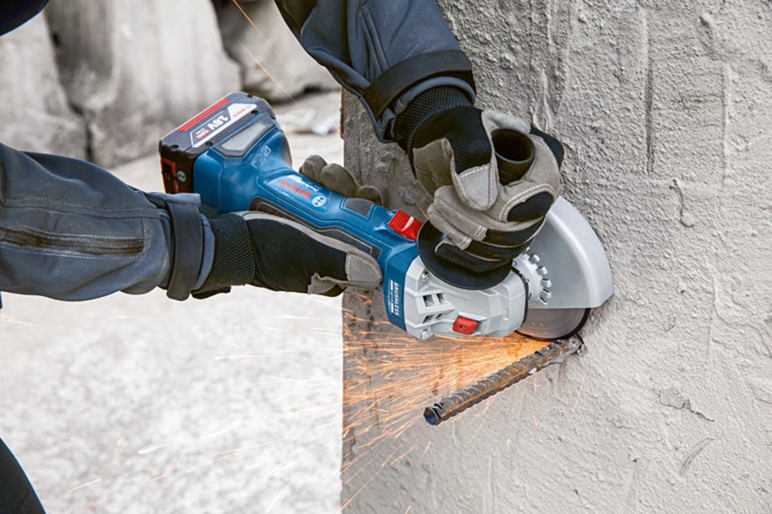 Bosch Professional GWS 18V-7 Cordless Angle Grinder
